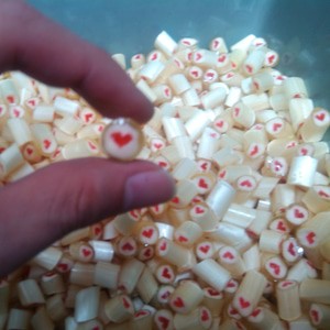 

Permen Roll Candy Rock Candy Hati