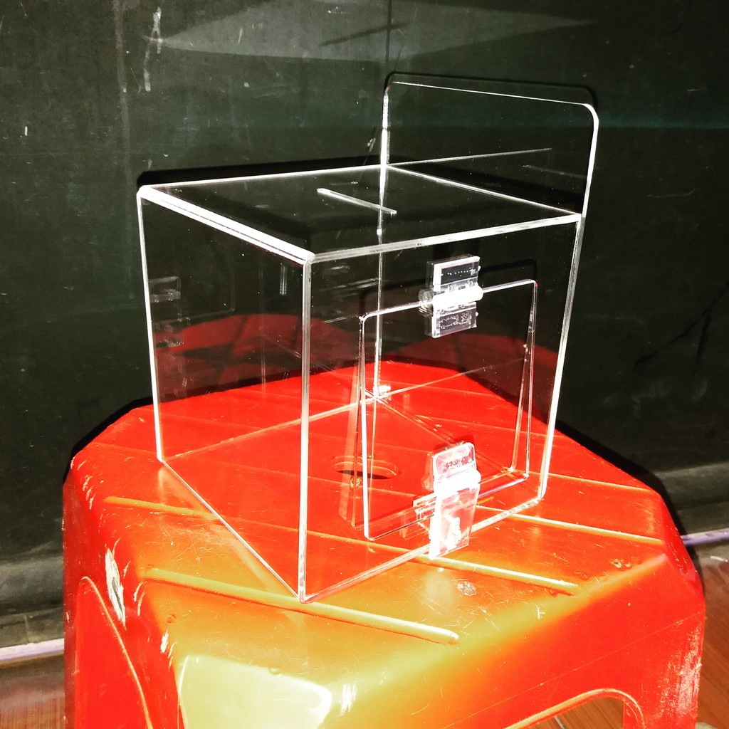 

PREMIUM kotak amal/saran acrylic