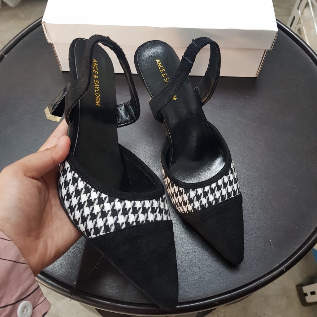 COD BAYAR DITEMPAT!!! Sepatu Wanita Import Hak Tinggi Motif
