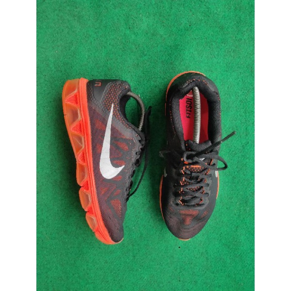 Nike air max tailwind 6 Size 42 /26,5 cm /Nike revolution 3 blackSize 42,5 / 27 cm