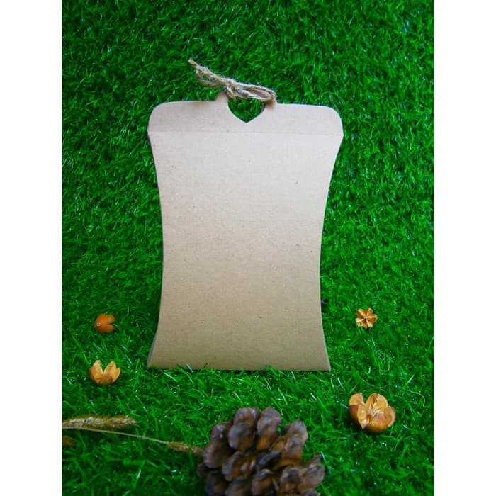 

READY STOCK STANDING PILLOW BOX BESAR (TANPA TALI) UKURAN 15,5 X 11 X 2,5 Cm