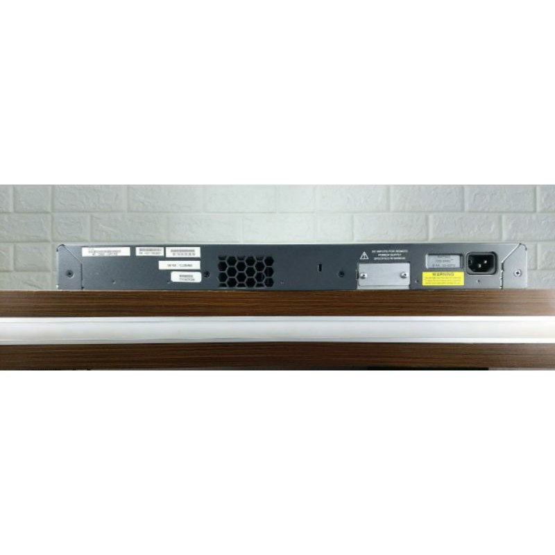 Cisco Catalyst Express 500 24PC VO2  switch 24 port Bergaransi dan Berkualitas