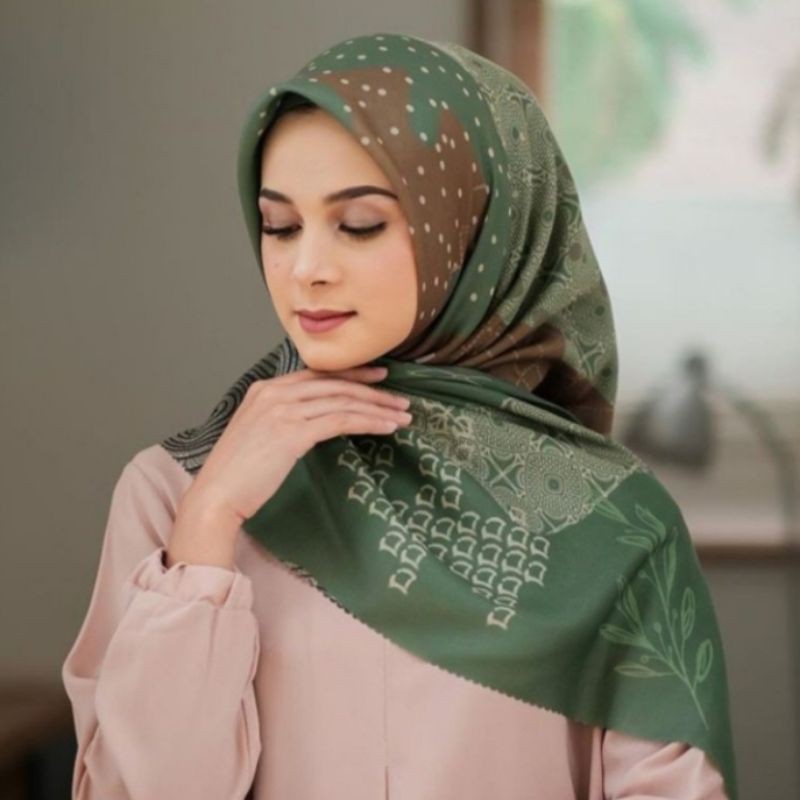 Promo Terlaris Hijab Voal Segiempat Motif My Lady Paula Hijau Jilbab Voal Segiempat Kerudung