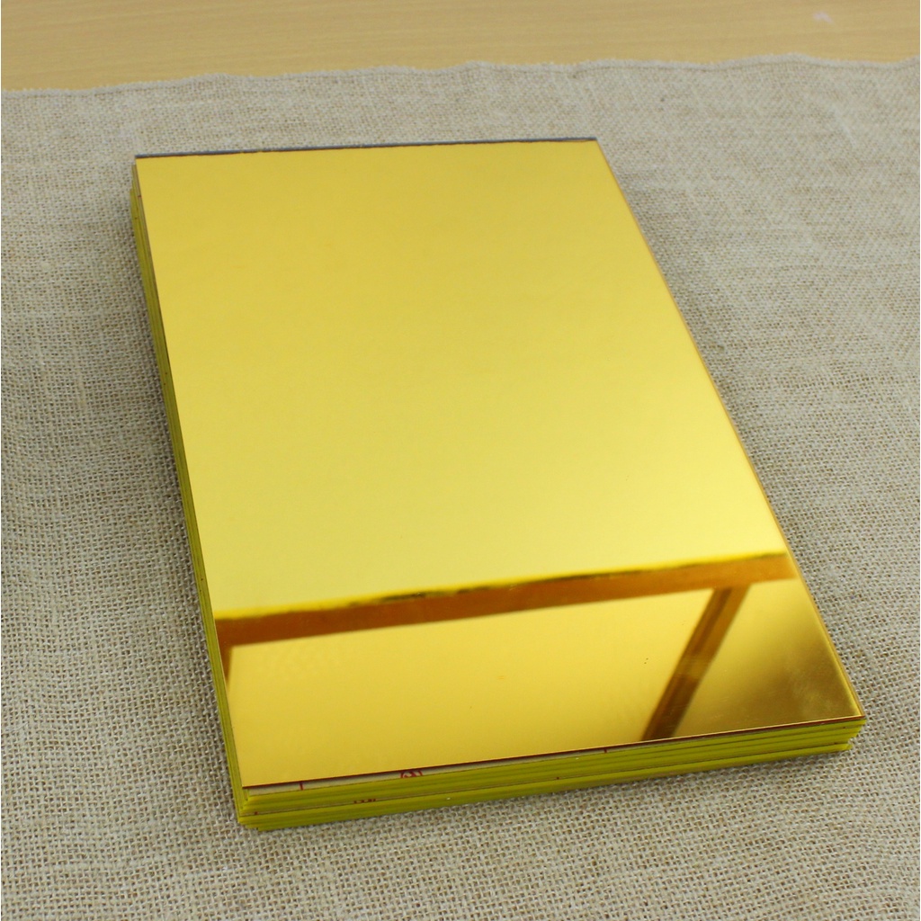 Akrilik gold mirror lembaran 2mm / Acrylic gold  lembaran 2mm
