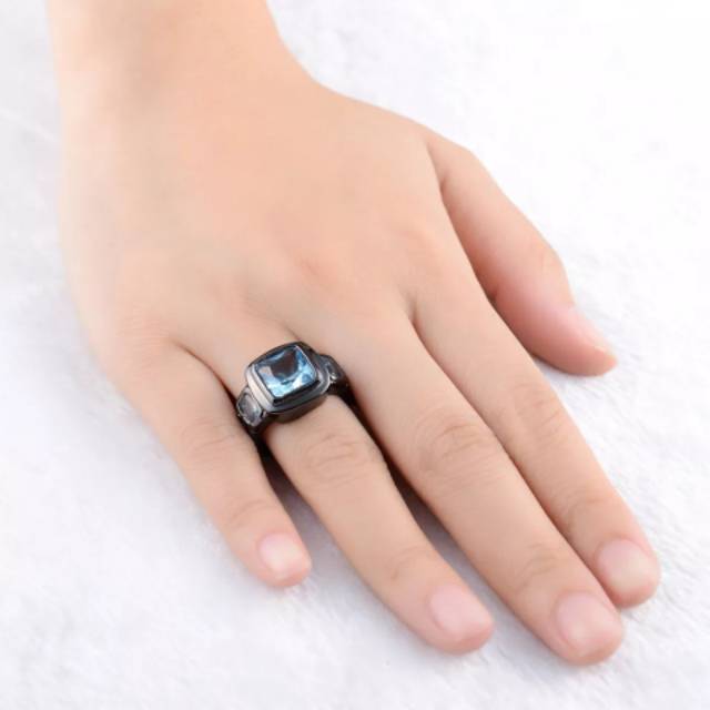 Cincin Akik Topaz Sky Blue Aquamarine Biru Laut Ring Black Gun Plated