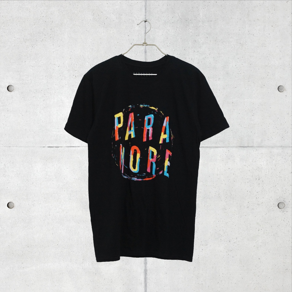 Baju Kaos Band Official Original Paramore (Spiral) Tshirt