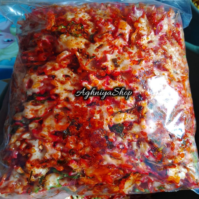 

seblak kerupuk bawang isi 1kg kerupuk bintang pedas extra daun jeruk