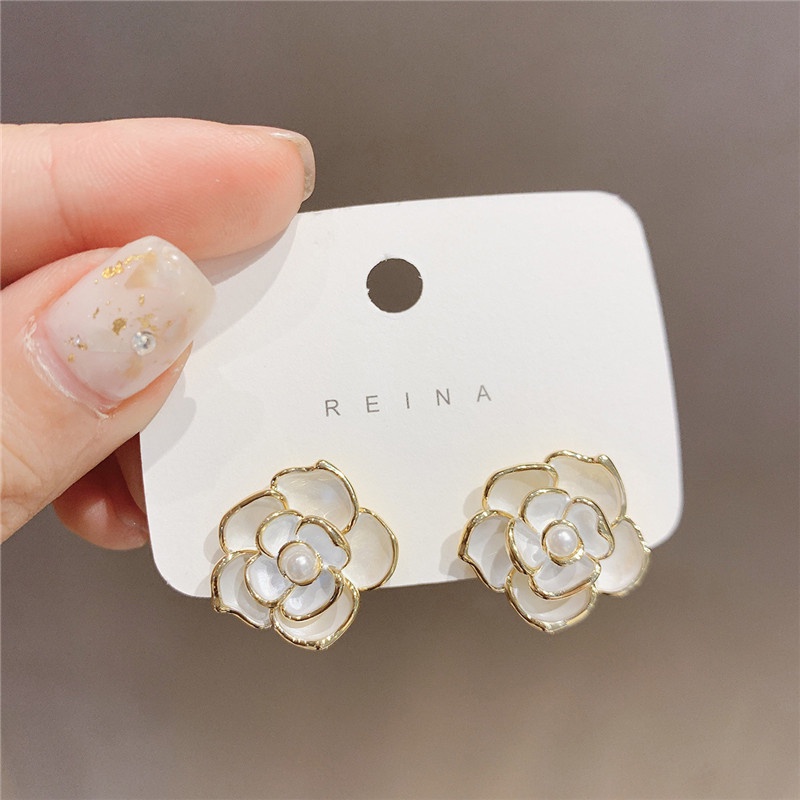 Anting Tusuk Motif Bunga Mawar Putih Bahan Lapis Silver 925 Untuk Wanita