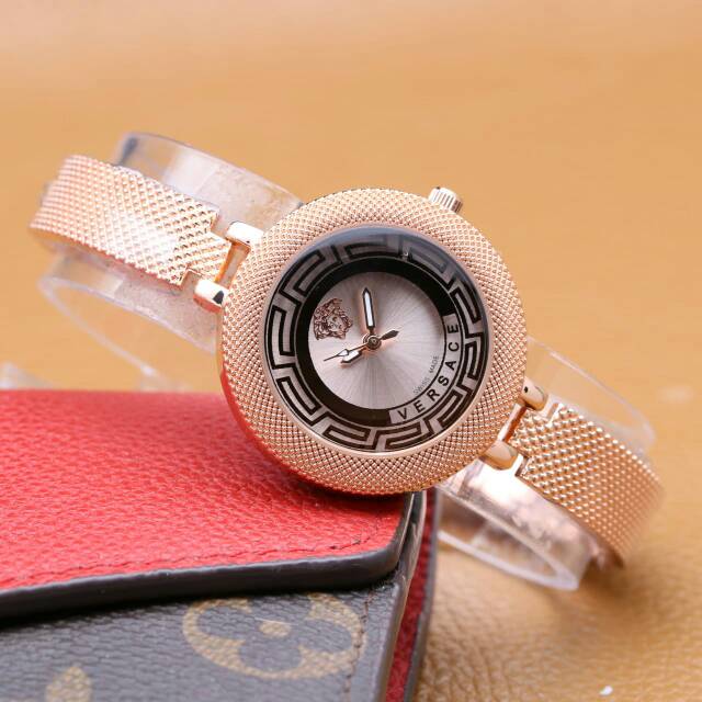 JAM TANGAN CEWEK/WANITA VERSACE KW SUPER RANTAI GELANG TERBARU ANTI AIR ELEGANT HARGA BERSAHABAT.
