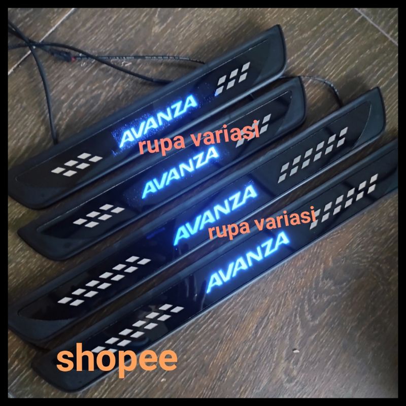 sill plate silplate samping pintu mobil toyota all new avanza 2022 2023 lampu led biru