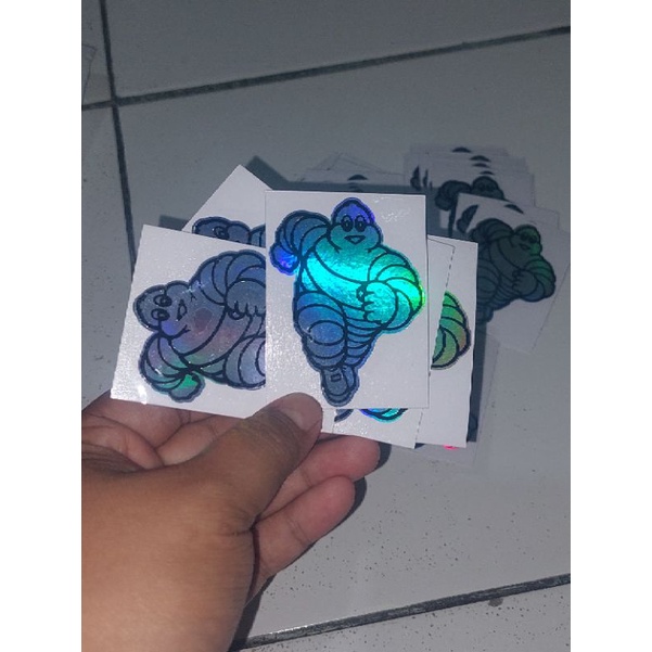 

STICKER MICHELLIN CUTTING