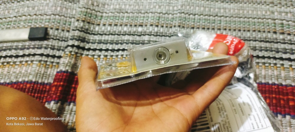 Gembok Anti Cairan Setan Anticut 50mm Pendek Sherlock