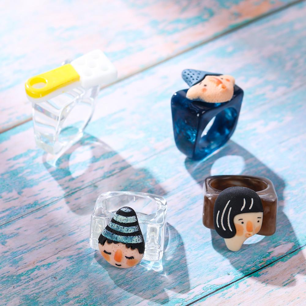 Hadiah Perhiasan Cincin Resin Akrilik Nanas Untuk Wanita Pria Kartun Warna Ungu Resin Akrilik Transparan