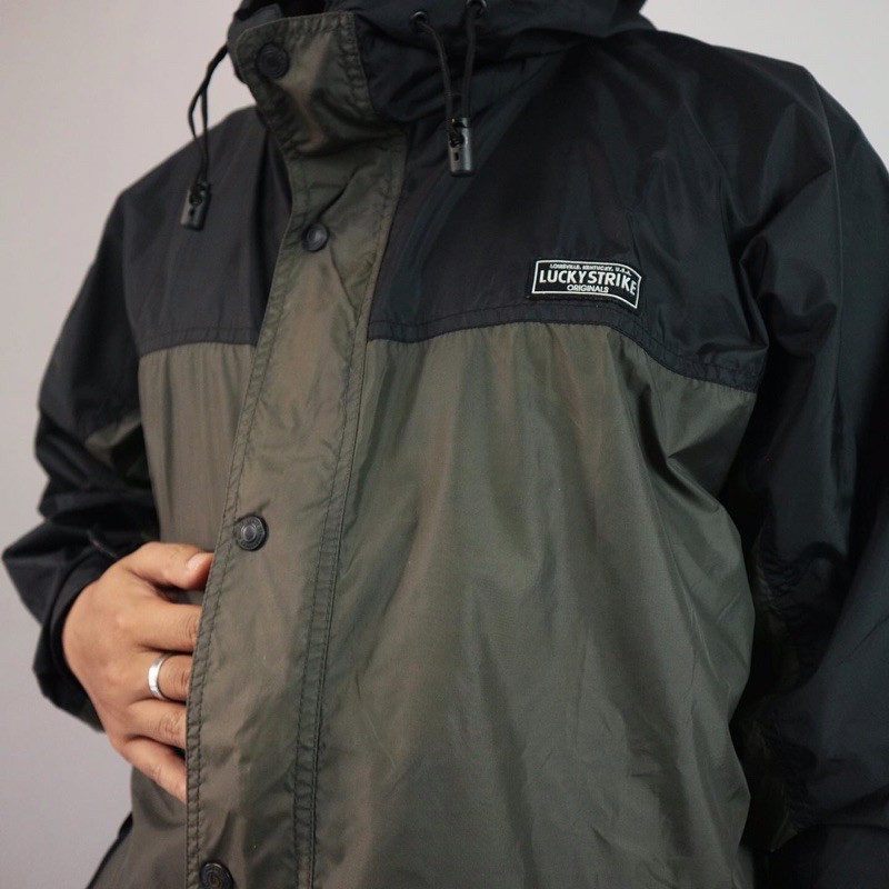 Jaket Lucky Strike