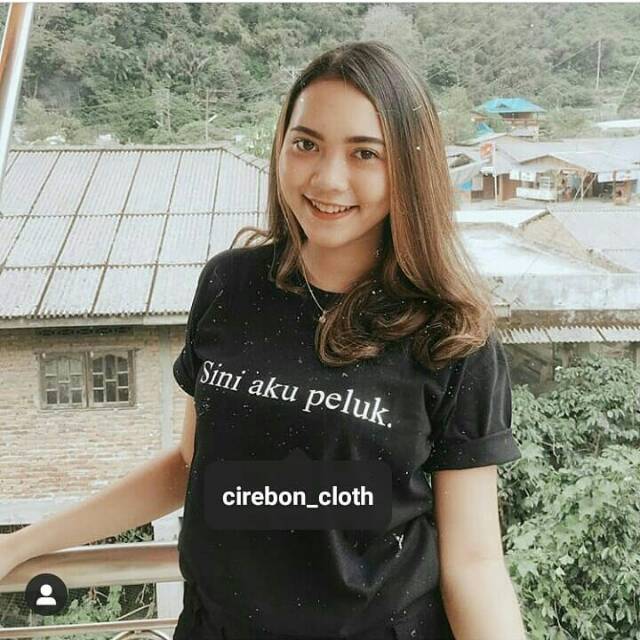 Sini aku peluk Tee