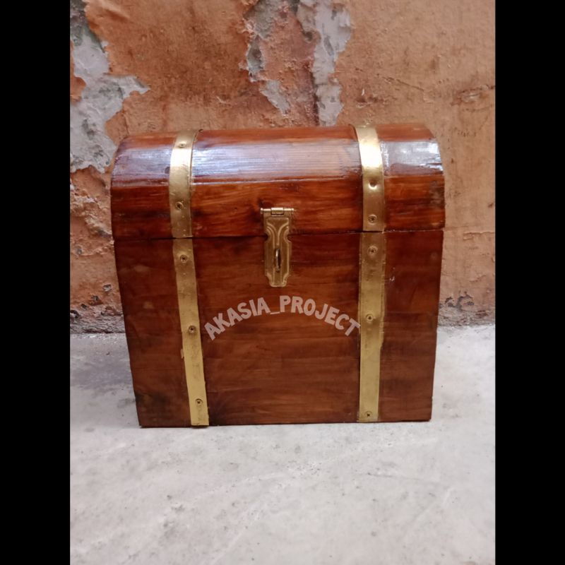 Peti kayu/ peti harta karun dekorasi