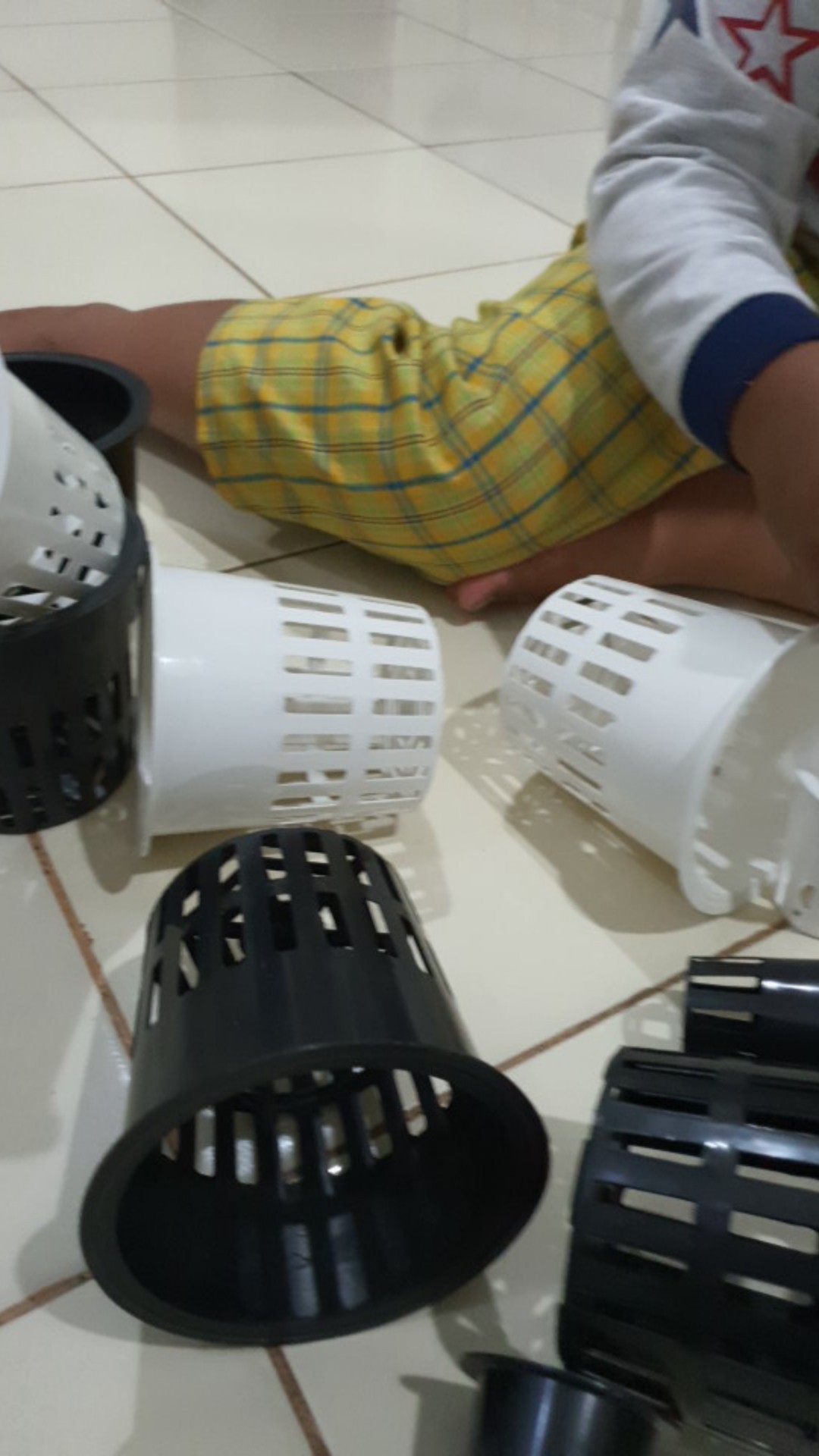 Netpot Hidroponik Ukuran 10cm Putih/ Net Pot Hidroponik Ukuran 10cm Putih