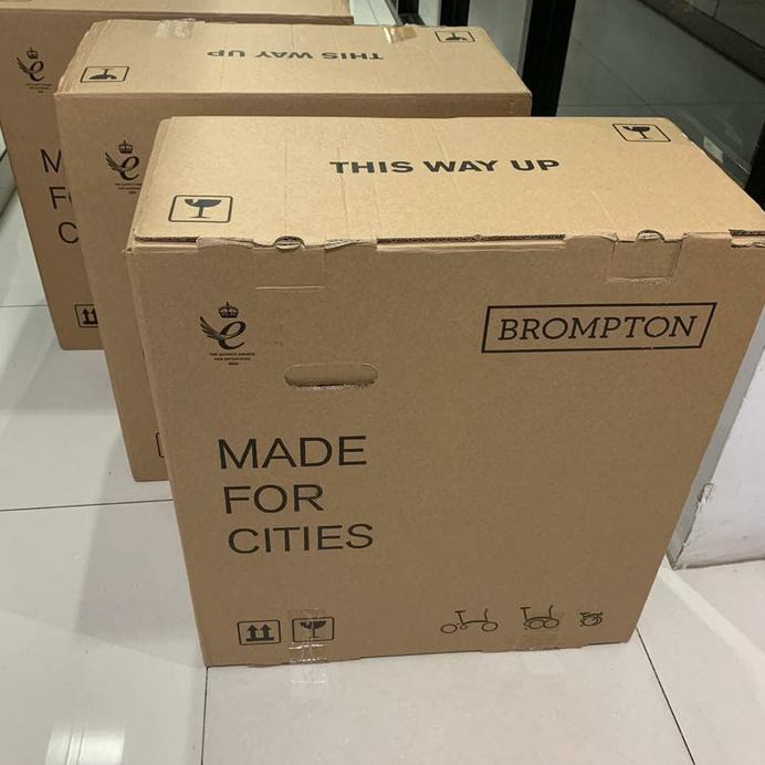 Brompton Black on Black Basic M6L ( Sepeda Lipat ) - Hitam