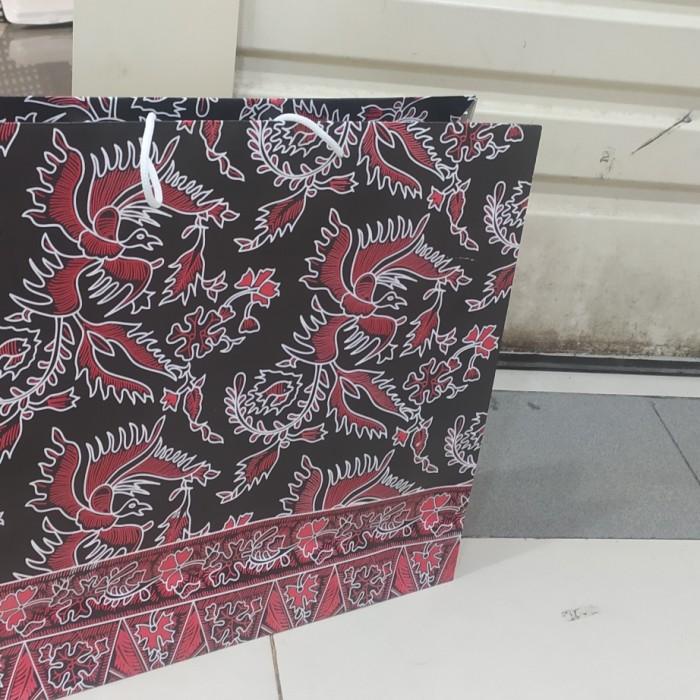 

Goodiebag Paper Bag Xl Batik Landscape Isi 12 Pcs Terlaris Dan Termurah