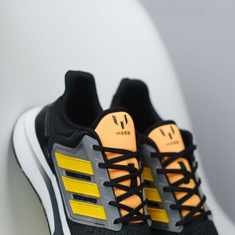 Adidas EQ21 Run x Leo Messi