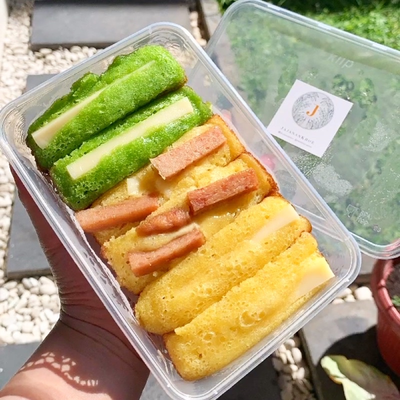 

pukis reguler box 10pcs