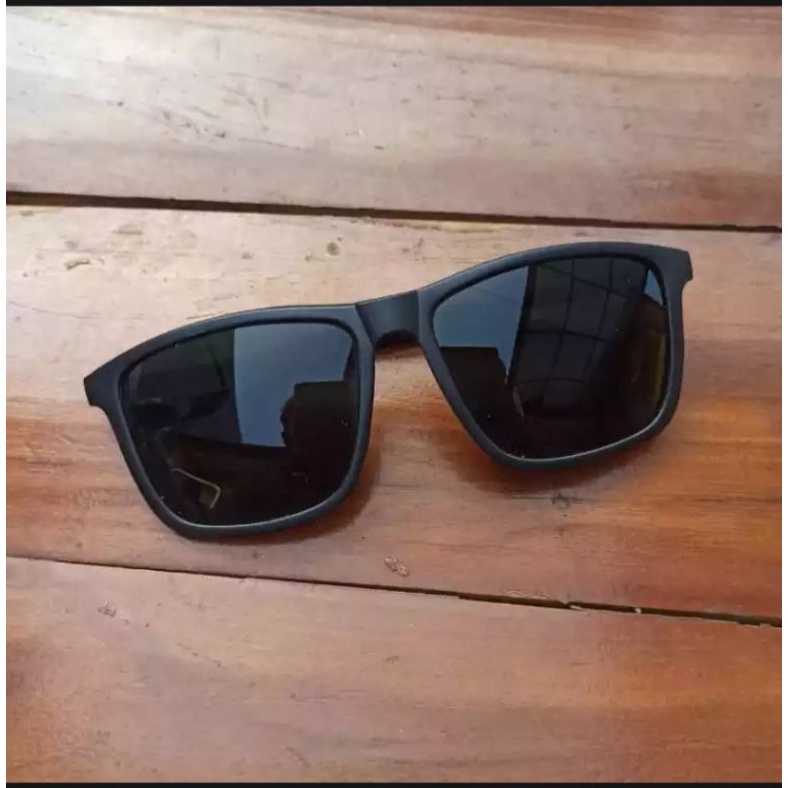 kaca mata hitam cowok.kaca mata hitam fashion