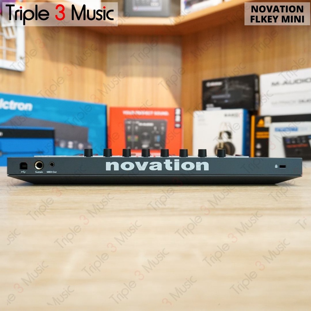 Novation FLKey Mini 25 Key FL Studio Midi Controller Mini Keyboard