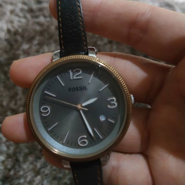Jam Fossil Preloved