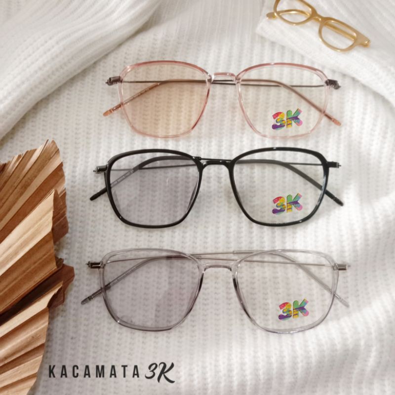 Milla Glasses + Photocromic/Photogrey