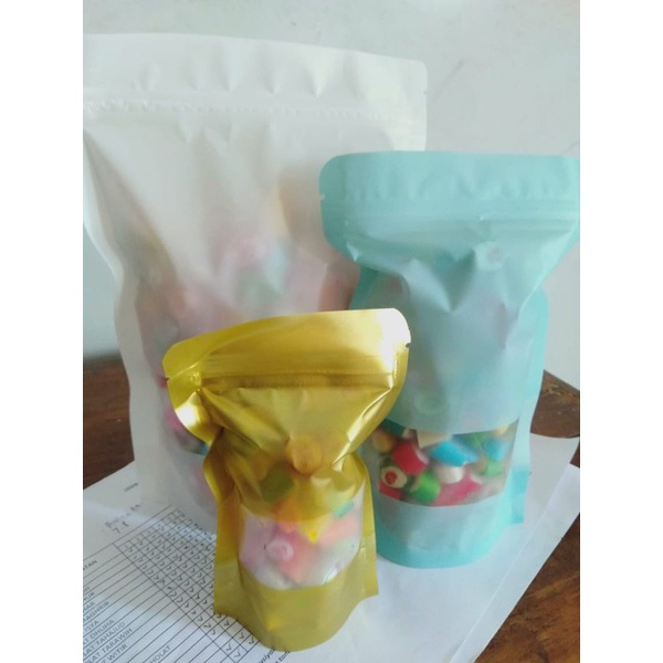 

Permen Stick Candy Roll 250gr / Permen Stik Candy 250 gram / Permen Roll Candy