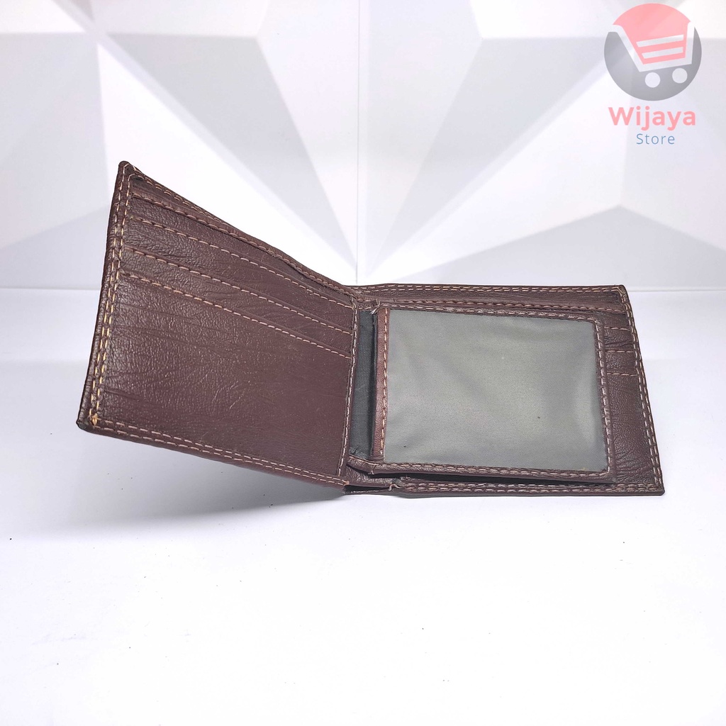 Dompet Lipat Pira Kulit Sintetis (Hard Synthetic Wallet) Levis Boss