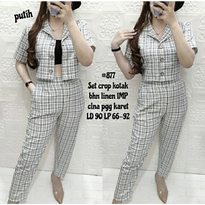 One Set Crop Tartan 424