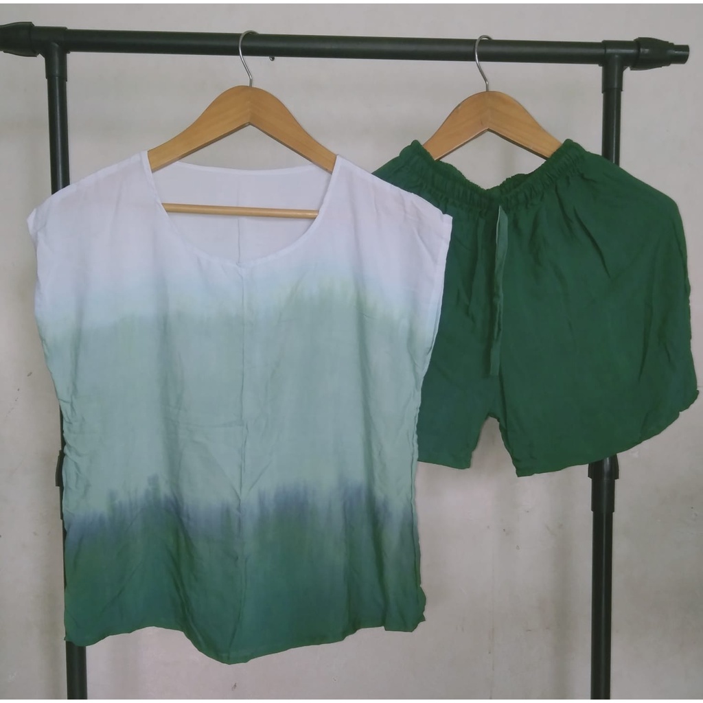 BAJU WANITA/ PAKAIAN PIYAMA  MOTIF SALUR GRADASI WARNA-GREEN WHITE
