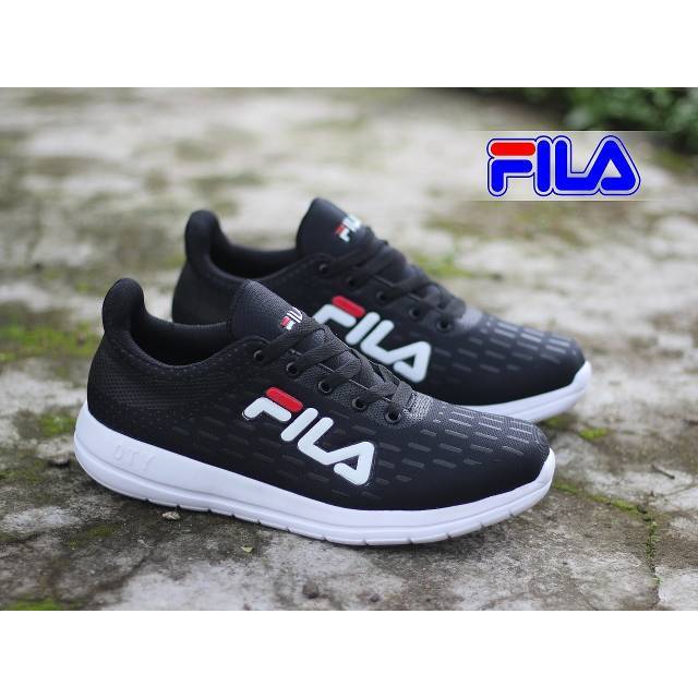 SALE!!! Sepatu Running Pria Terrlaris Brand Fila Running Size 39-44