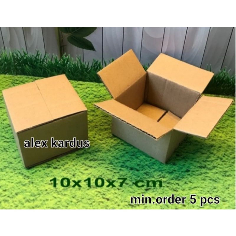 

Kardus / box / 10x10x7 cm /;karton packing polos baru ST