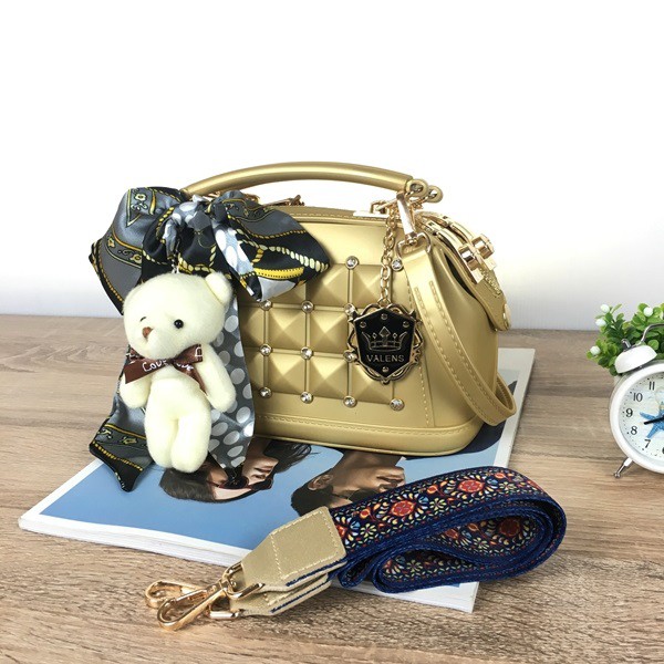 RR0727 TAS DOCTOR BAG JELLY VALENS DIAMOND ELEGAN (2 TALPAN)

SALE