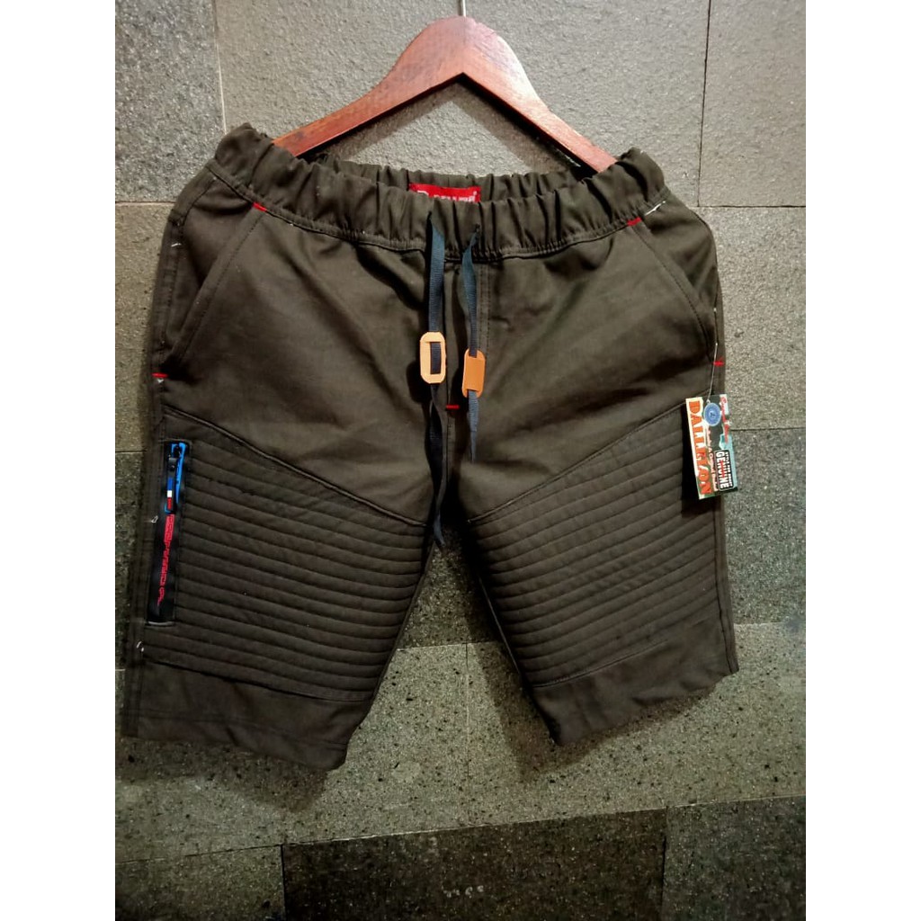 celana pendek katun twil chinos model distro terbaru