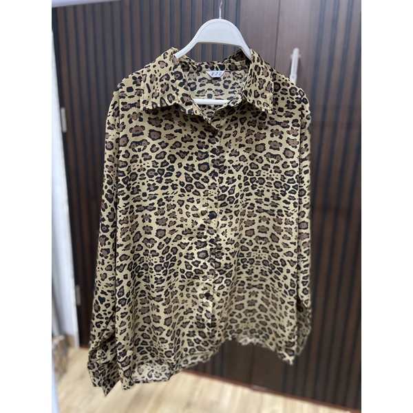 Kemeja leopard / kemeja lengan panjang motif