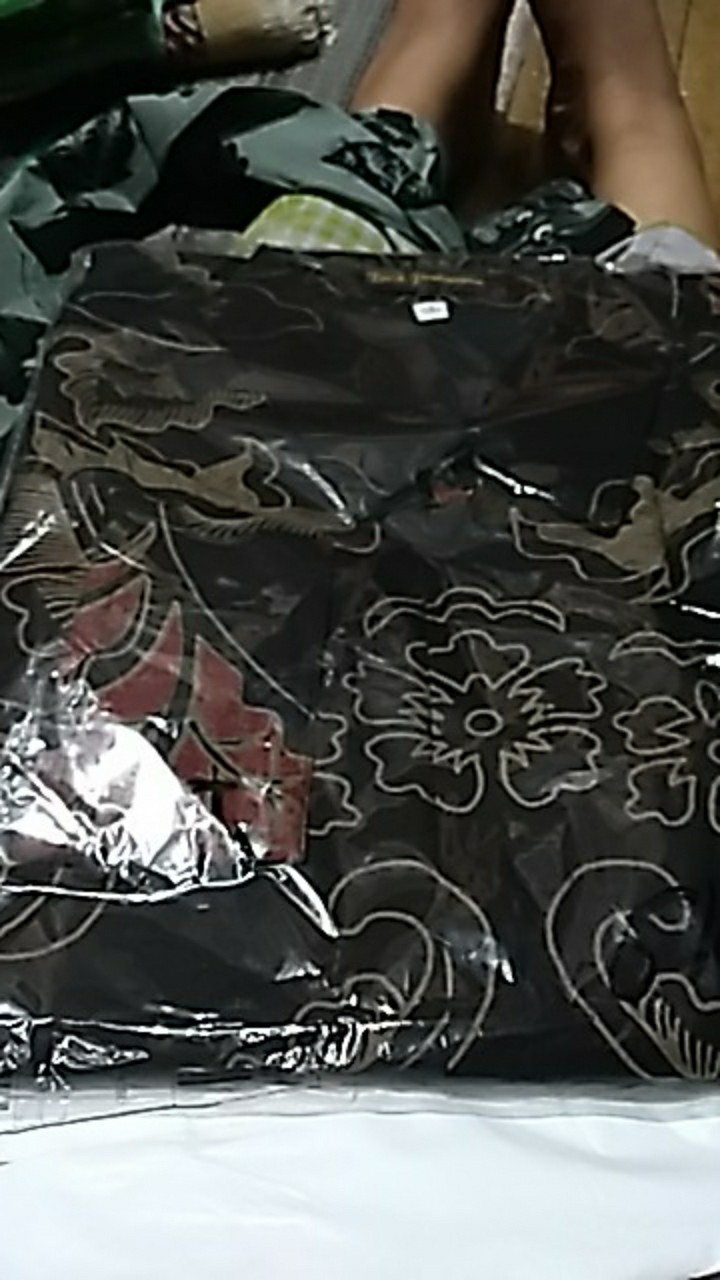 Prabowo Kemeja Batik Pria Lengan Panjang Slimfit Katun Printing Hem Baju Atasan Kantor Modern