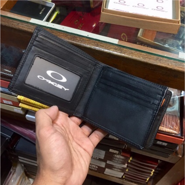 Dompet kulit 3 dimensi #dompetkulit #dompetcowok #dompetbagus #dompetpria #dompetkulit #dompetkeren