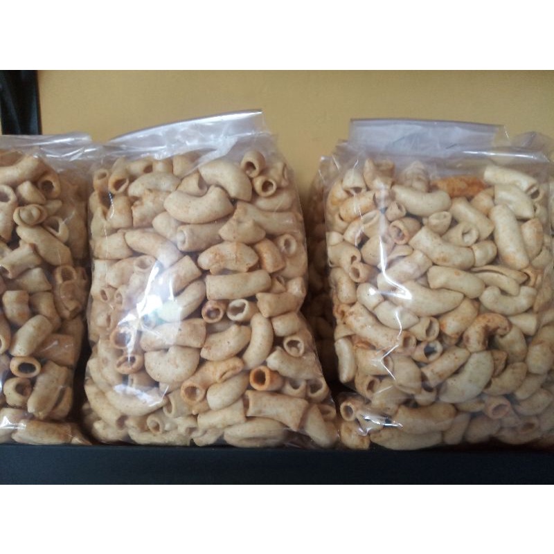 

Makroni/ Makaroni Bekah, snack, cemilan, makanan ringan (200 gram)