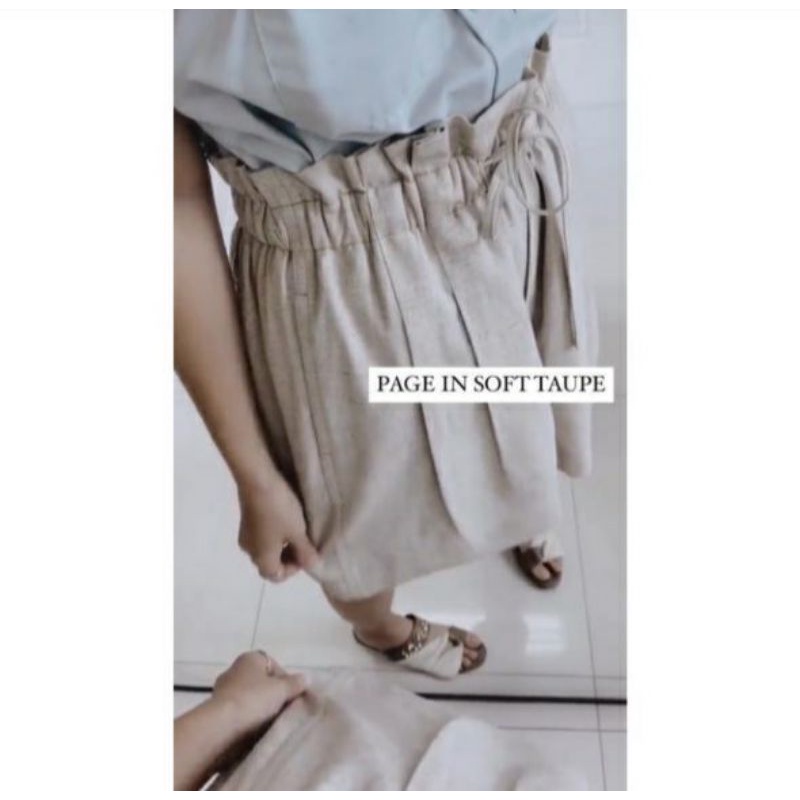 Eunoia page in soft taupe size S