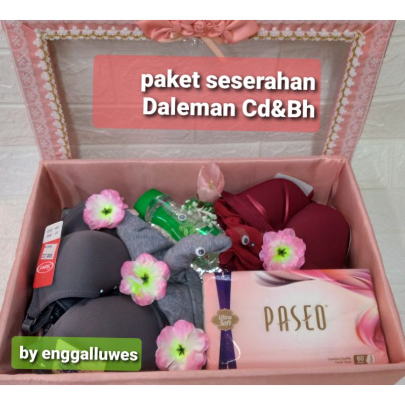 PAKET SESERAHAN DALEMAN /PAKET HANTARAN CD&BH  ANGSA FREE BOX