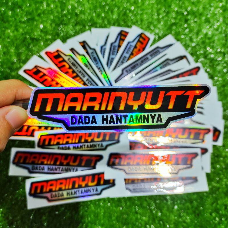 

stiker marinyut hologram / dada hantamnya