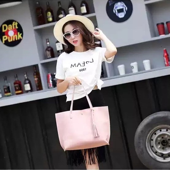 SALE ! totebag wanita tas wanita kekinian tas wanita terbaru tas wanita branded tas wanita import tas bahu wanita tas jinjing wanita hand bag wanita tas wanita premium COD tas kulit wanita tas wanita murah