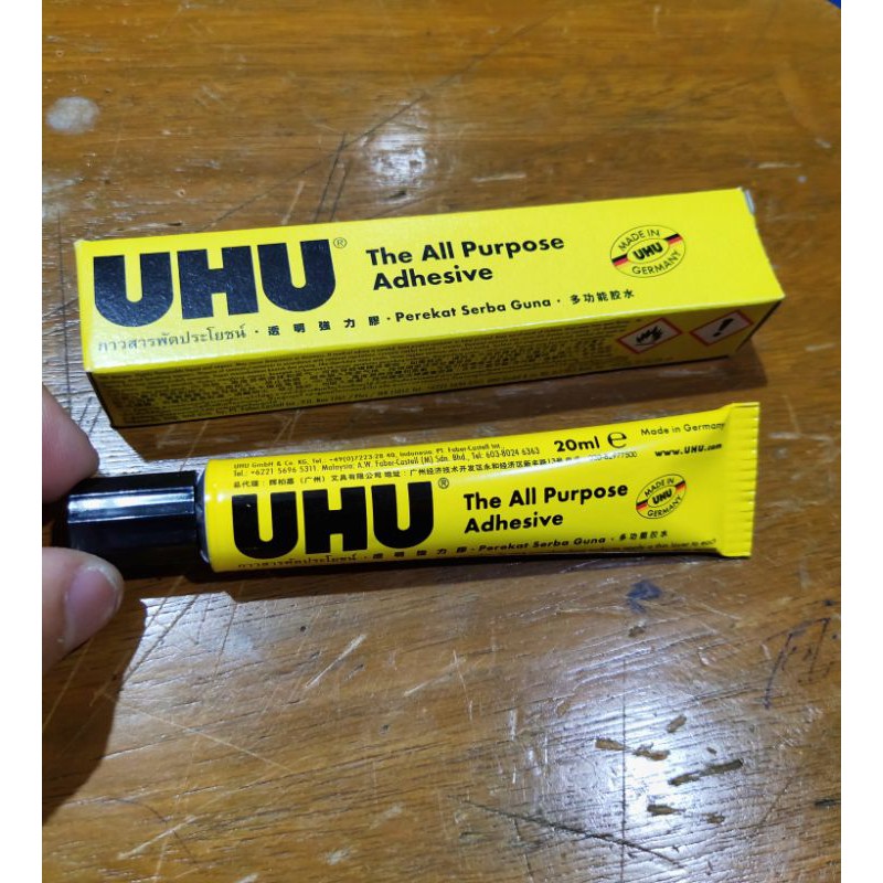 

Lem Uhu cair 20 ml (1 pcs)
