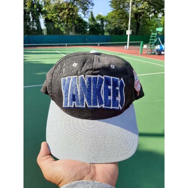 TOPI VINTAGE NEWYORK YANKEES