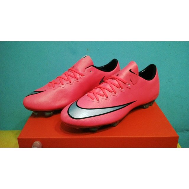nike mercurial vapor x mango