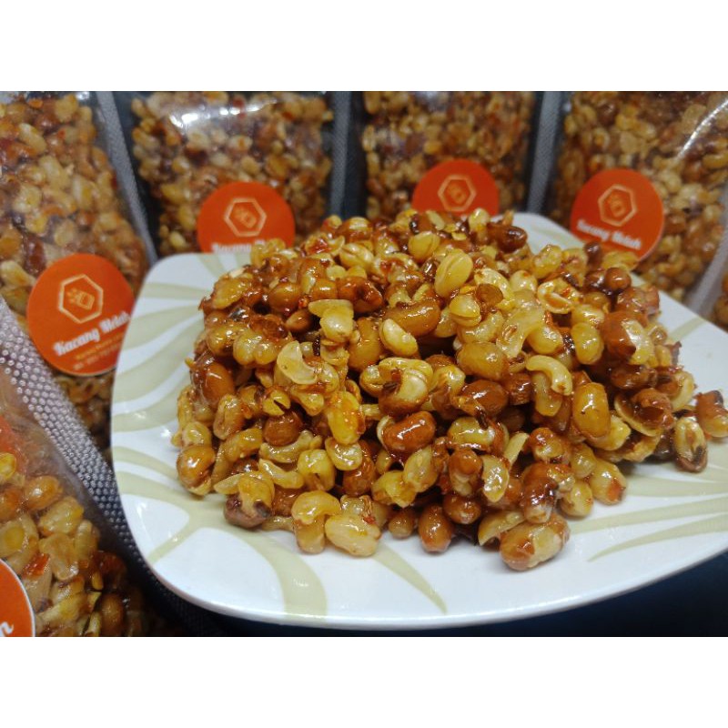 

Kacang Mentik Lalah 80gr (KACANG MELAH)