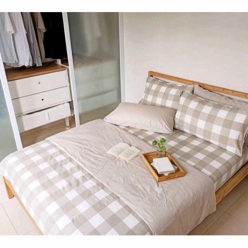 SPREI Bisa COD/bayar ditempat/Gratis Ongkir || SPREI KOTAK SEPRAI HOMEMADE SEPREI MOTIF POLOS EMBOS 120,160,180 (2sarban+2sargul) || SEPREI ANTI GESER Katun Premium  / Sprei Single Aesthetic Monochrome kotak hitam dan kotak putih Sprei sudut karet